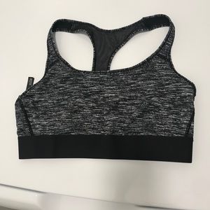 VS sports bra